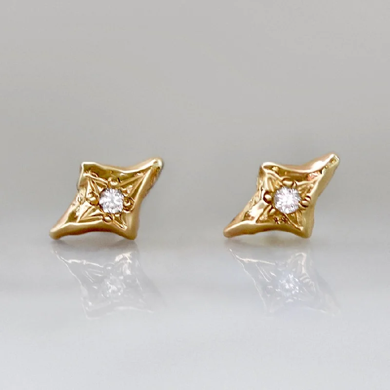 Flat medallion earrings-Nova Diamond Star Earrings