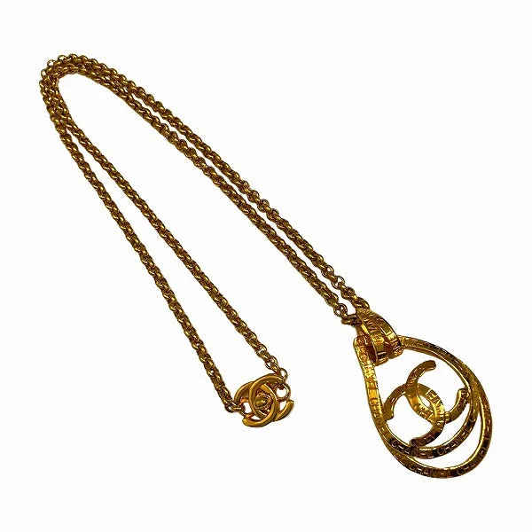 Fine thread necklaces-Chanel Coco Mark Teardrop Turnlock Vintage Necklace