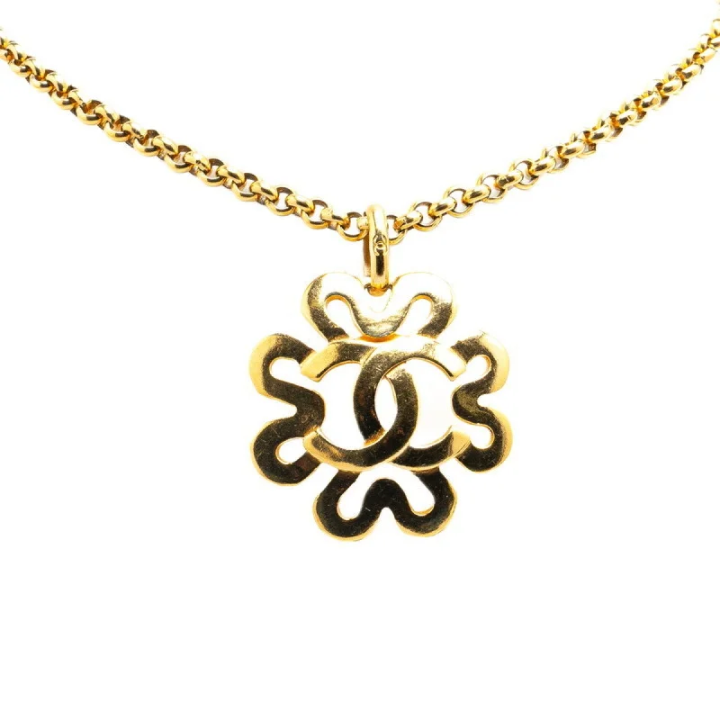 Poppy flower necklaces-Chanel  Necklace (Pre-Owned)