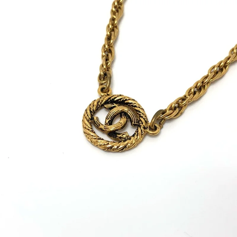 Stream pattern necklaces-Chanel  Metal Necklace (Pre-Owned)