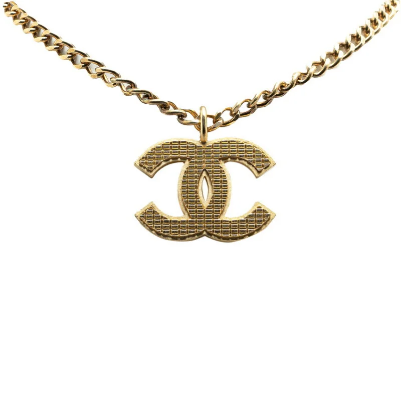 Polished shine necklaces-Chanel  Necklace (Pre-Owned)