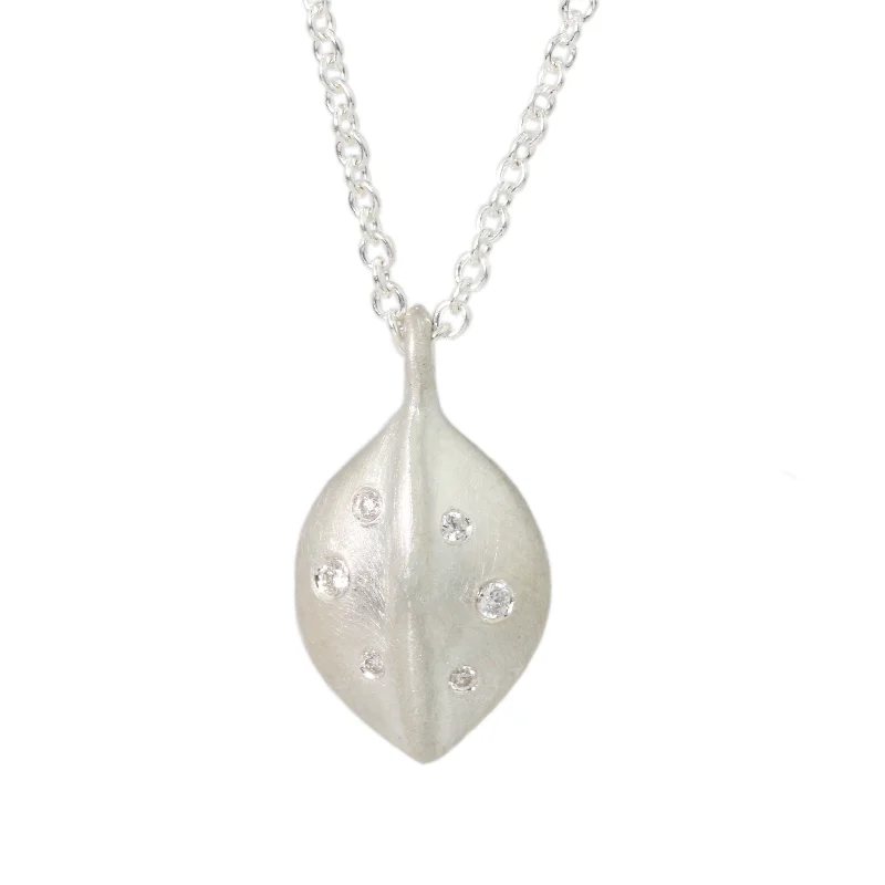 Soft beaded necklaces-Split Leaf Diamond Necklace