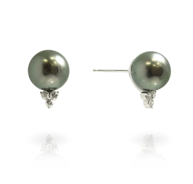 Seafoam motif earrings-Tahitian Pearl and Diamond Earrings