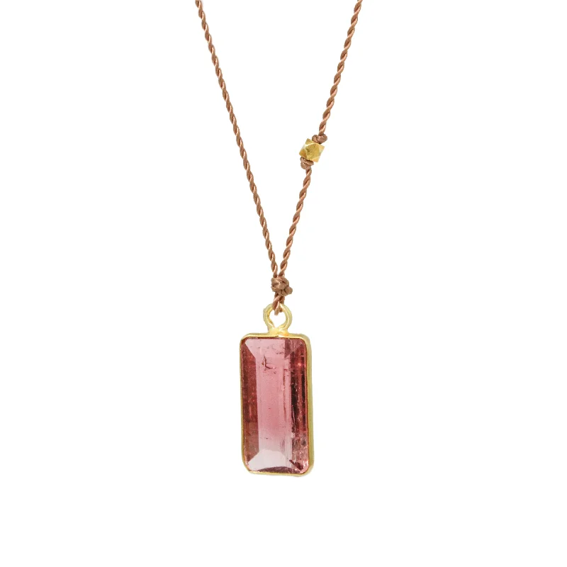 Suspended gem necklaces-Pink Tourmaline Necklace