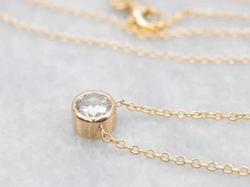 Chunky link necklaces-Modern Gold Bezel-Set Diamond Solitaire Pendant Necklace