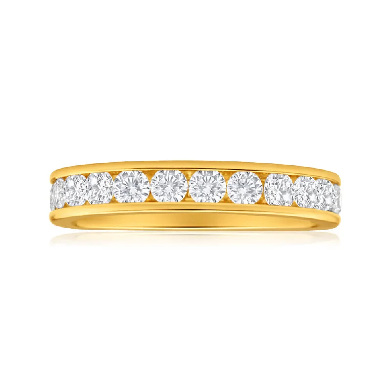 Smooth eternity rings-18ct Yellow Gold Ring With 1 Carat Of Channel Set Diamonds