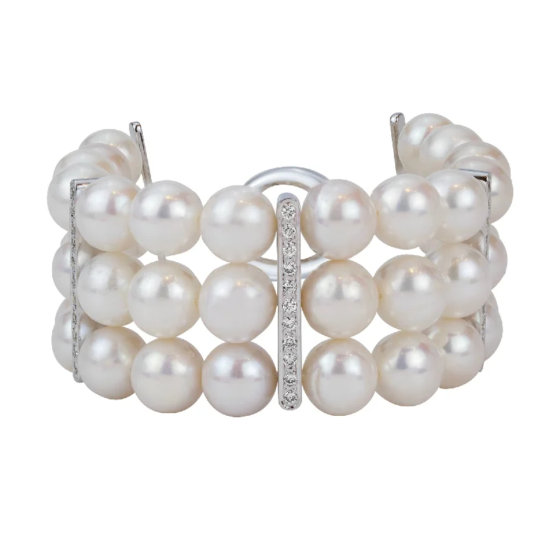 Overhand knot bangles-Toggle Bracelet - Pearl And Diamond