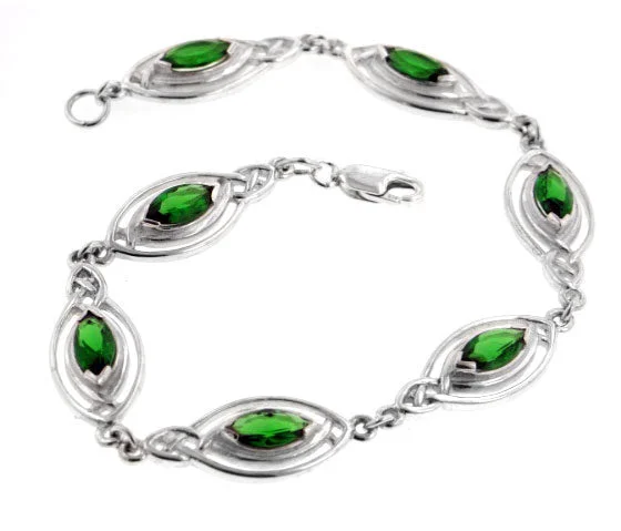 Snap clasp bracelets-Sterling Silver Green Glass Celtic Knot 7.5" Bracelet