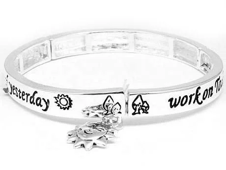 Fox motif bracelets-Dream of Tomorrow Silver Tone Stretch Bangle Bracelet