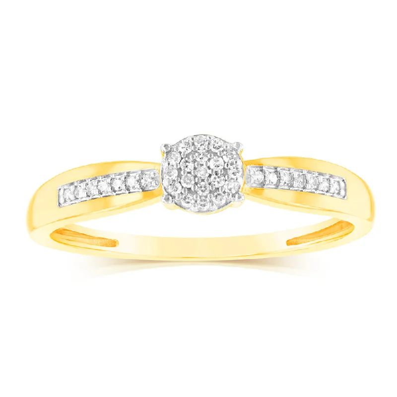 Stream shape rings-9ct Yellow Gold Diamond Cluster Ring with 33 Brilliant Cut Diamonds