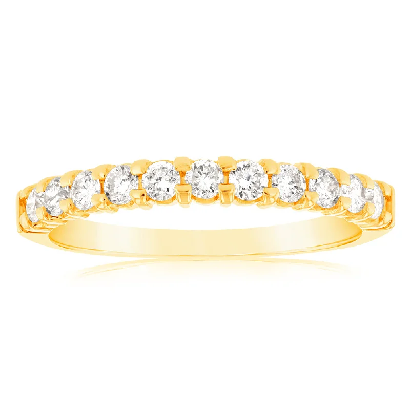 Cosmic theme rings-18ct Yellow Gold Ring With 3/8 Carats Of Diamonds