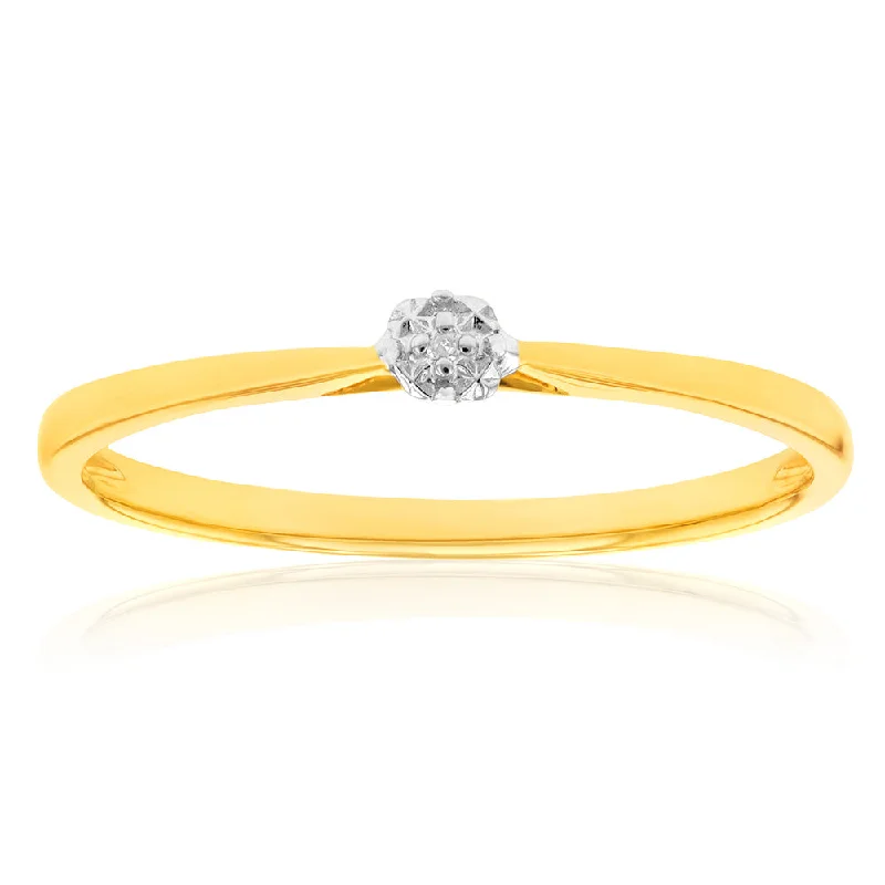 Rococo style rings-9ct Yellow Gold Diamond Solitaire Ring